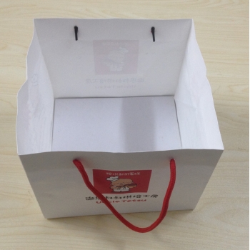 TAKE AWAY FOOD PAPER BAGS